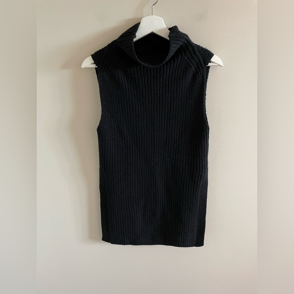 Aritzia Wilfred Durandal 100% Wool Sweater Vest Black Size XS - Picture 4 of 10